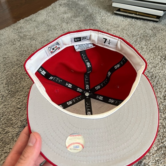 Cincinnati Reds 1990 World Series Hat size 7 1/4 - Picture 2 of 2